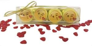 Kiss Emoji Mini Chocolate Covered Oreos